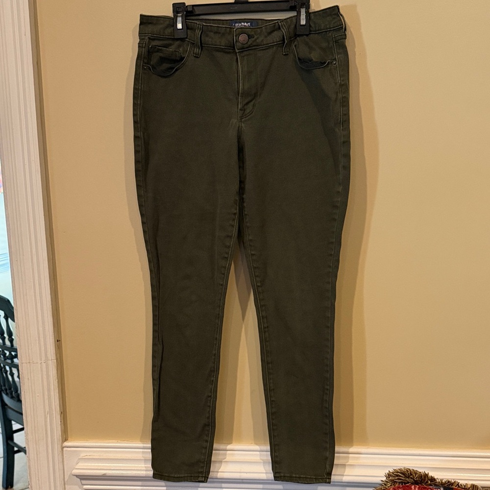 Old Navy Rockstar Mid-Rise Pants in Olive